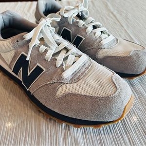 New balance 500 series Men’s 9 sneakers Never worn